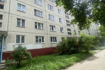 2-к квартира, 43,7 м², 2/5 эт.
